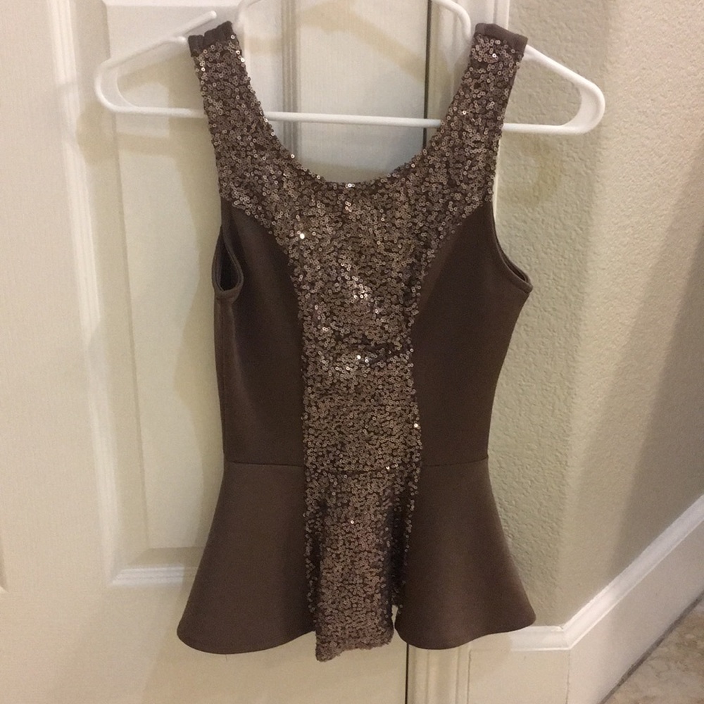 Brown sequined tank! Cinched at waist.